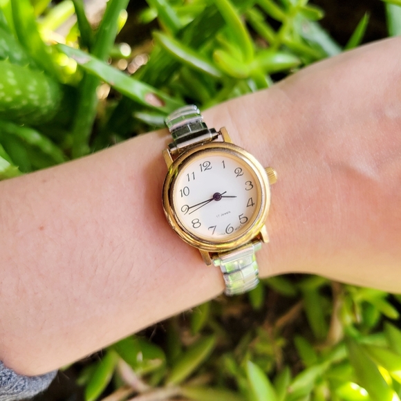 Vintage 17 Jewels Silver & Gold Stretch Watch - Picture 4 of 6